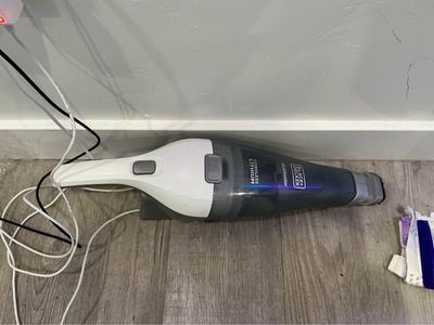 BLACK+DECKER Dustbuster Cordless Lithium Hand Vacuum