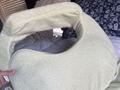 Supportive Nursing Pillow (adjustable)