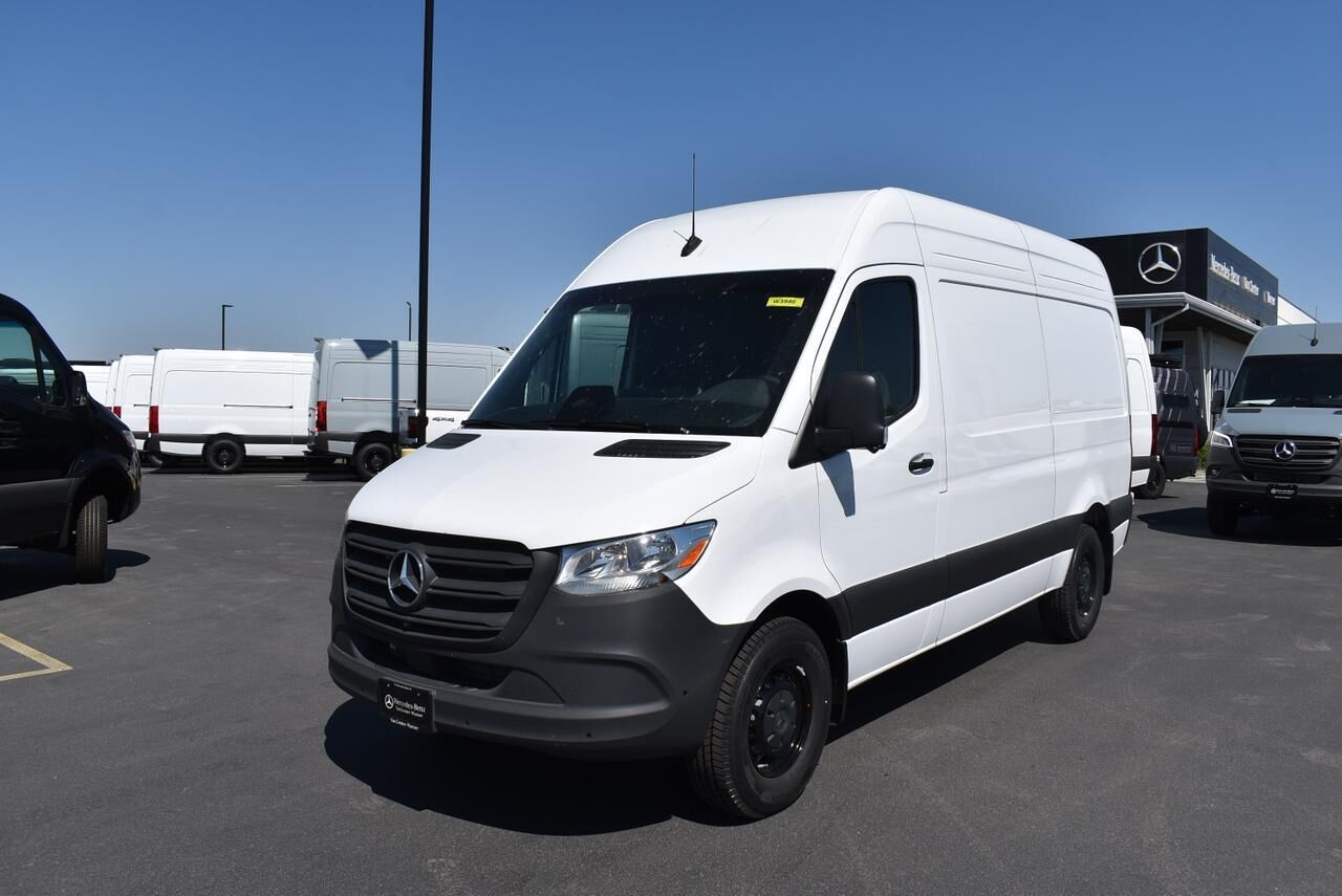 2025 Mercedes-Benz Sprinter 2500