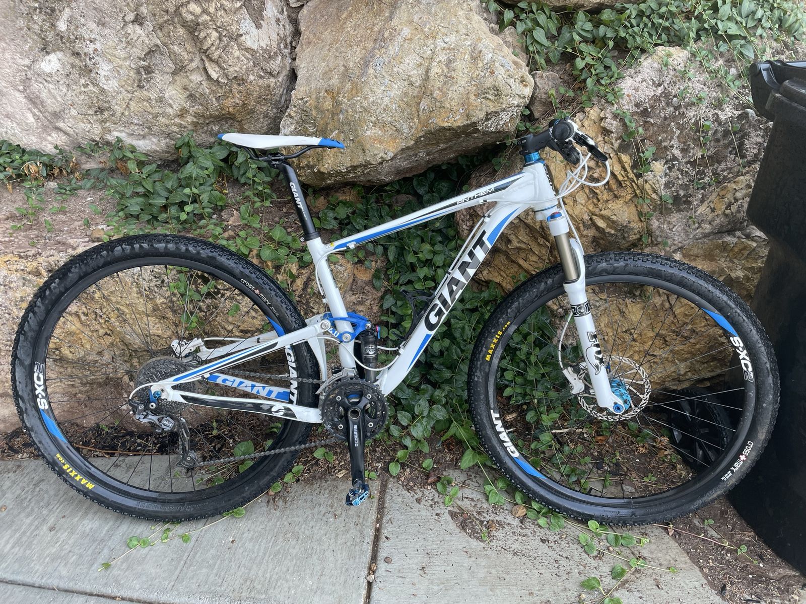 Giant Anthem X 29er Full Suspension MTB – Fox & Shimano SLX/XT