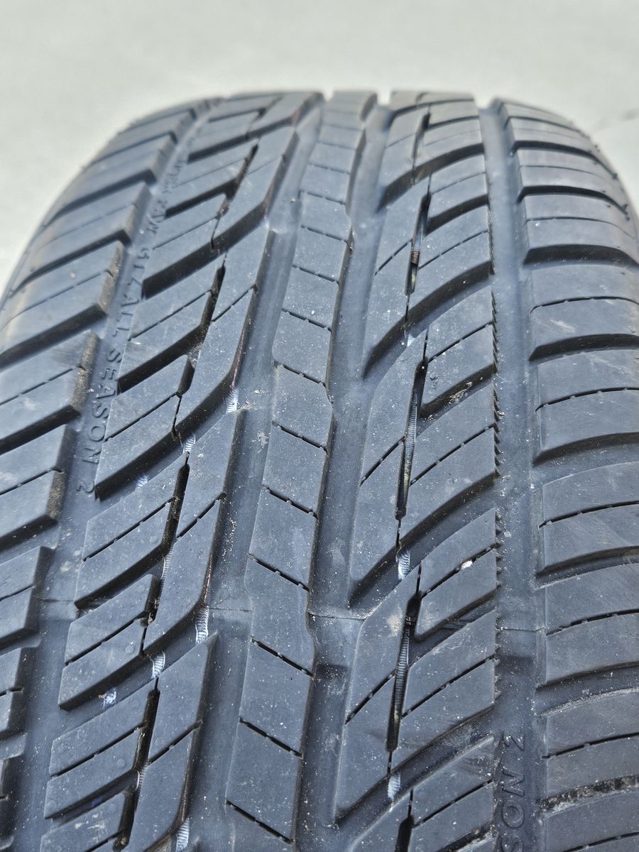 Uniroyal Tiger Paw GTZ All Season 2 All-Season 205/45ZR17/XL 88W Tire - NEW