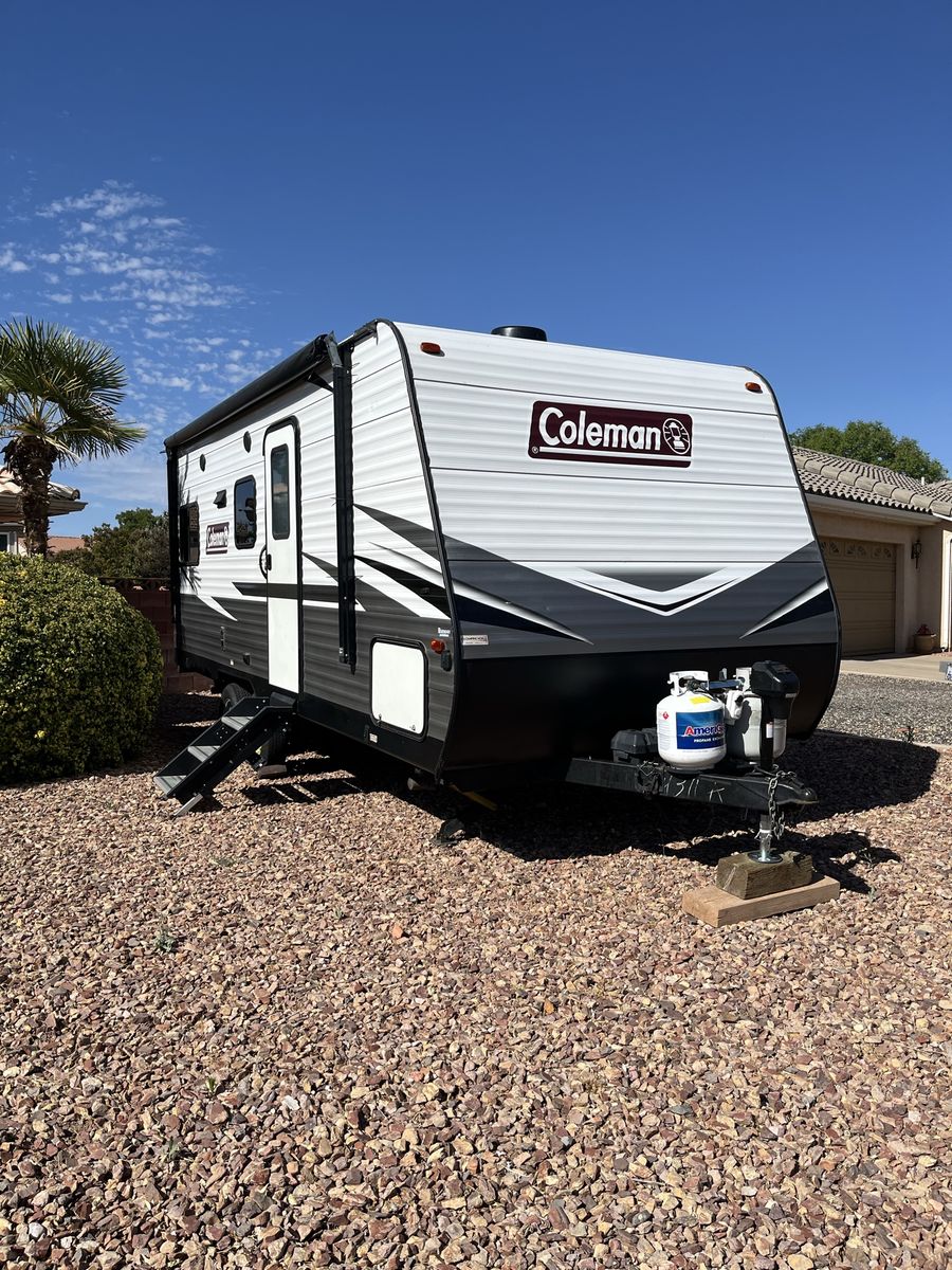 2020 Coleman Lantern LT Travel Trailer