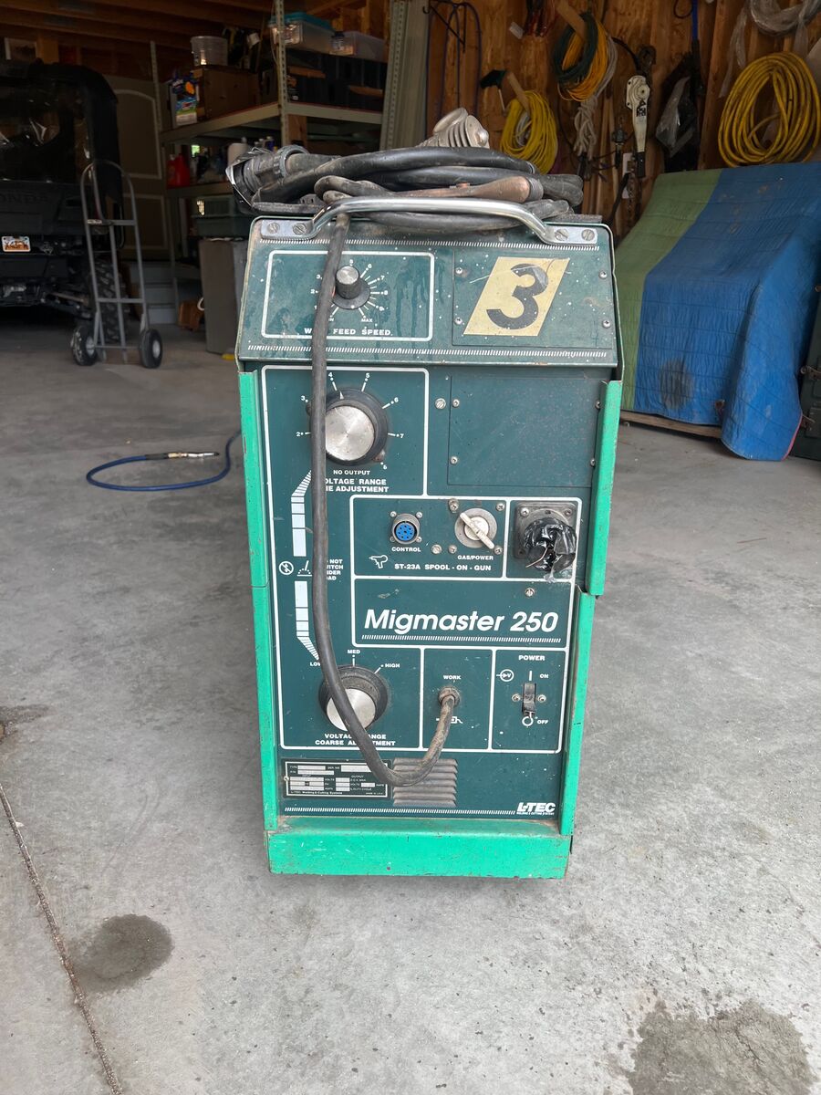 Lindy L-TECH Migmaster 250 welder