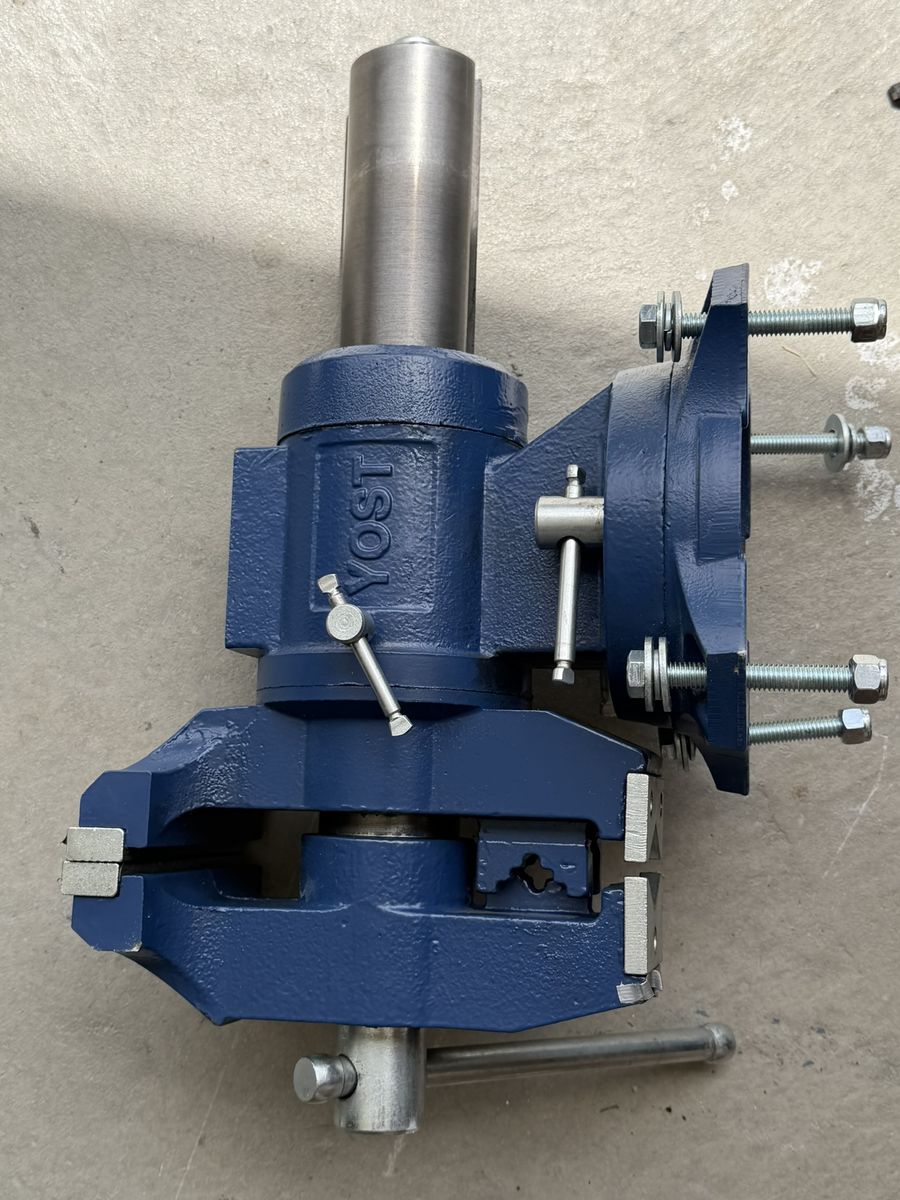 Yost 750-DI 5-1/8" Multi-Jaw Rotating Bench & Pipe Vise — Swivel Base