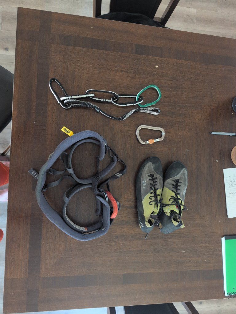Petzl Momentum Medium Climbing Harness, 5.10 Shoes Size 12, Black Diamond Carabineer, 1.0m Webbing