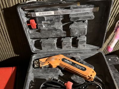 Hercules Styrofoam Cutter SC-150 Hot Knife with Case and Accessories - Used