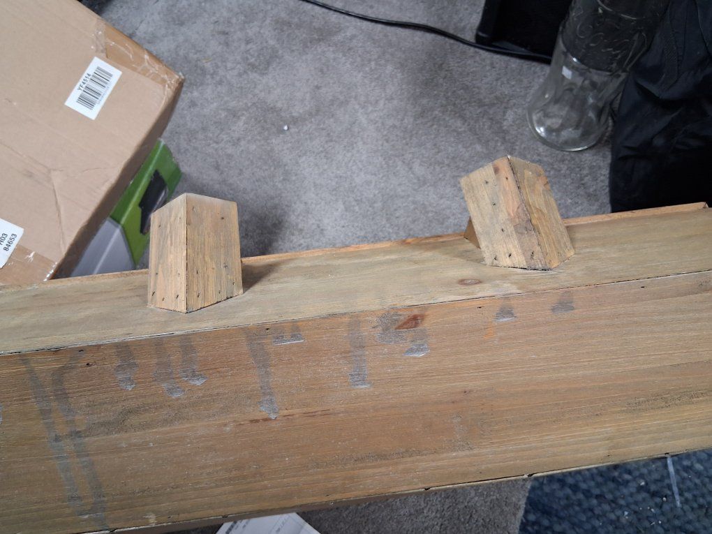 Main image 6