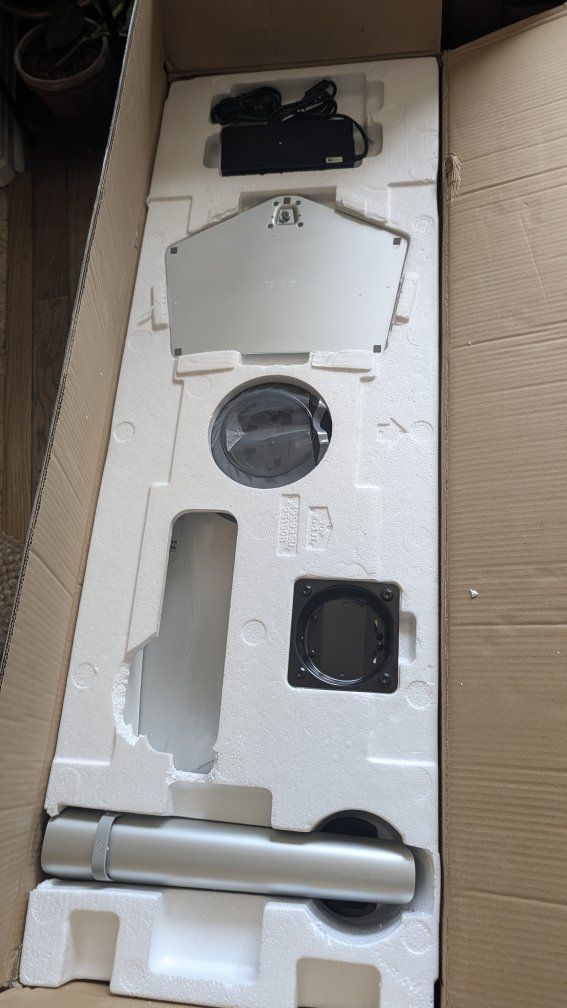 Main image 10
