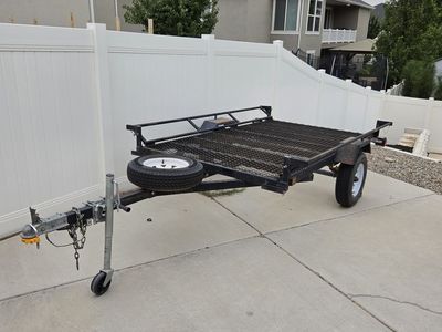 Single Axle Utility Trailer with Mesh Deck and Spare Tire (Brand new tires, lights, and wiring with single common ground)