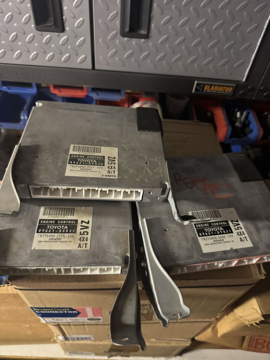 Toyota Truck and 4runner ECM ECU Engine Computer