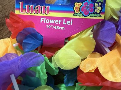 53 New Leis for Hawaiian Luau