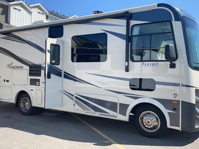2020 Coachmen Pursuit Precision 27DS Class A Motorhome