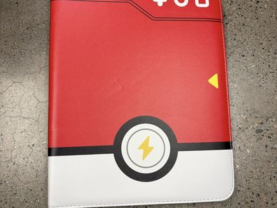 Pokémon Trading Card Binder