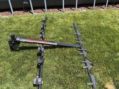 Yakima FullTilt 4-Bike Hitch Mounted Bike Rack - Black