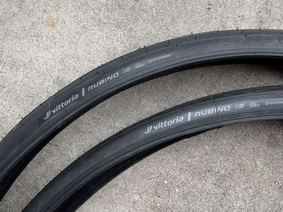 (Pair) Vittoria Rubino road bike tires. 32mm. Brand new. Tube type