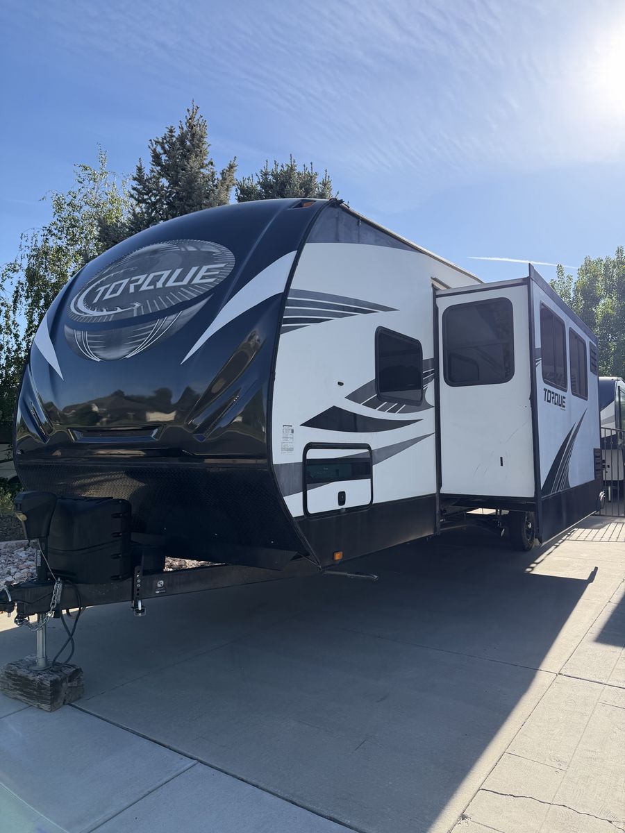 2018 Torque Delux Toy Hauler