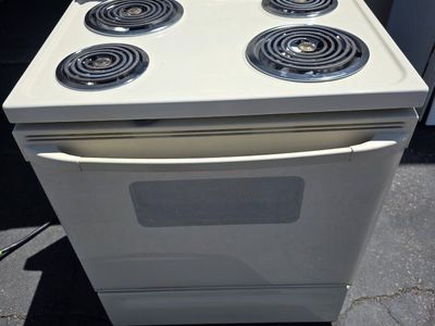 GE Spectra 30" Electric Range with Coil Burners & Self-Cleaning Oven - light cream