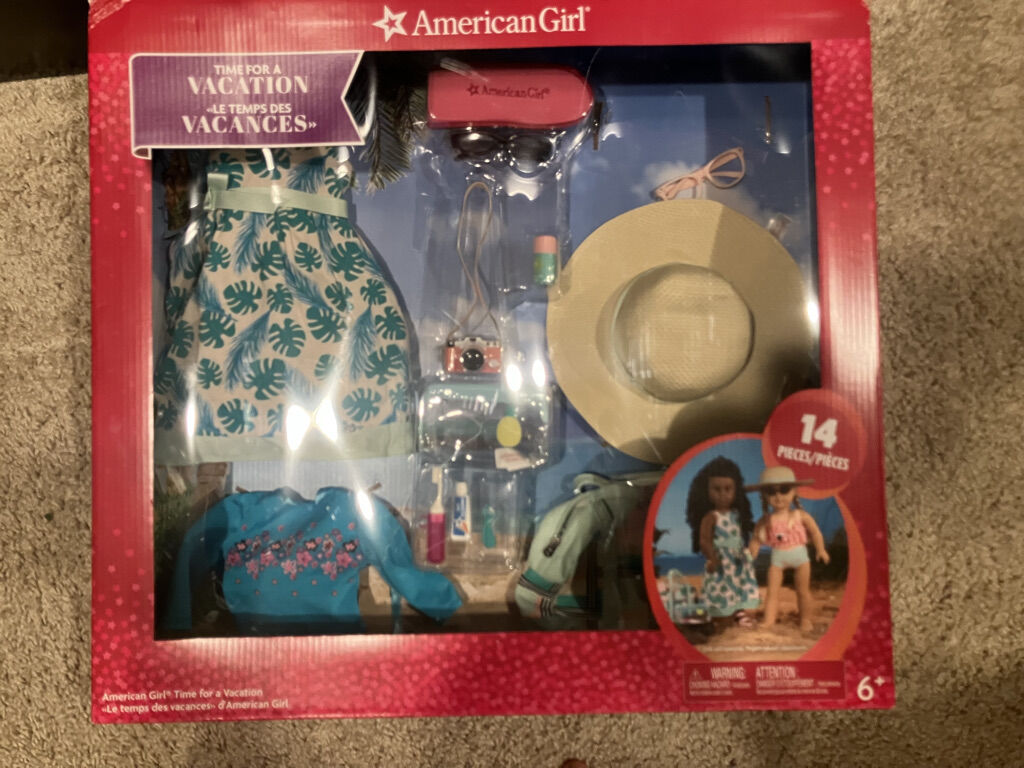 American Girl Time for a Vacation Set