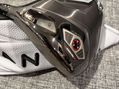NEW Callaway Quantum Max Driver 9.0° UST LIN-Q Power Core Red 6S Stiff RH