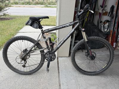 Rocky Mountain ETS X-30 full suspension mountain bike