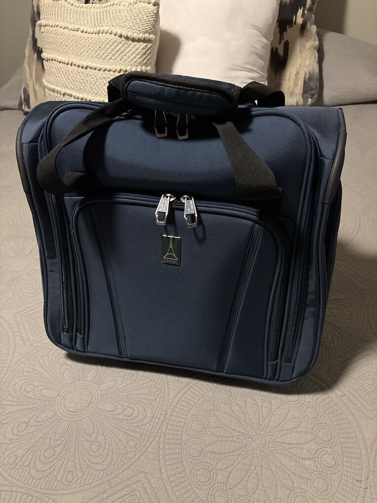 Travelpro Carry On Rolling Luggage