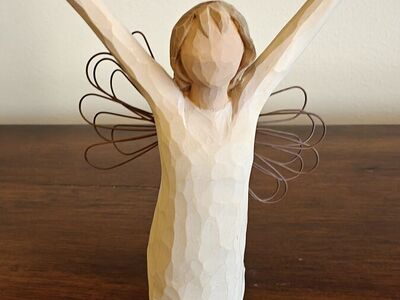 Willow Tree figurine - Courage