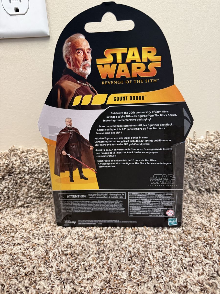 Star Wars The Black Series Count Dooku Action Figure - Revenge of the Sith 20th Anniversary