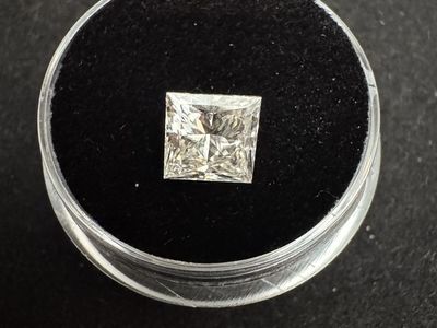 1.40 Carat - E Color - VS1 Clarity - IGI Certified Princess Cut Lab-Grown Diamond
