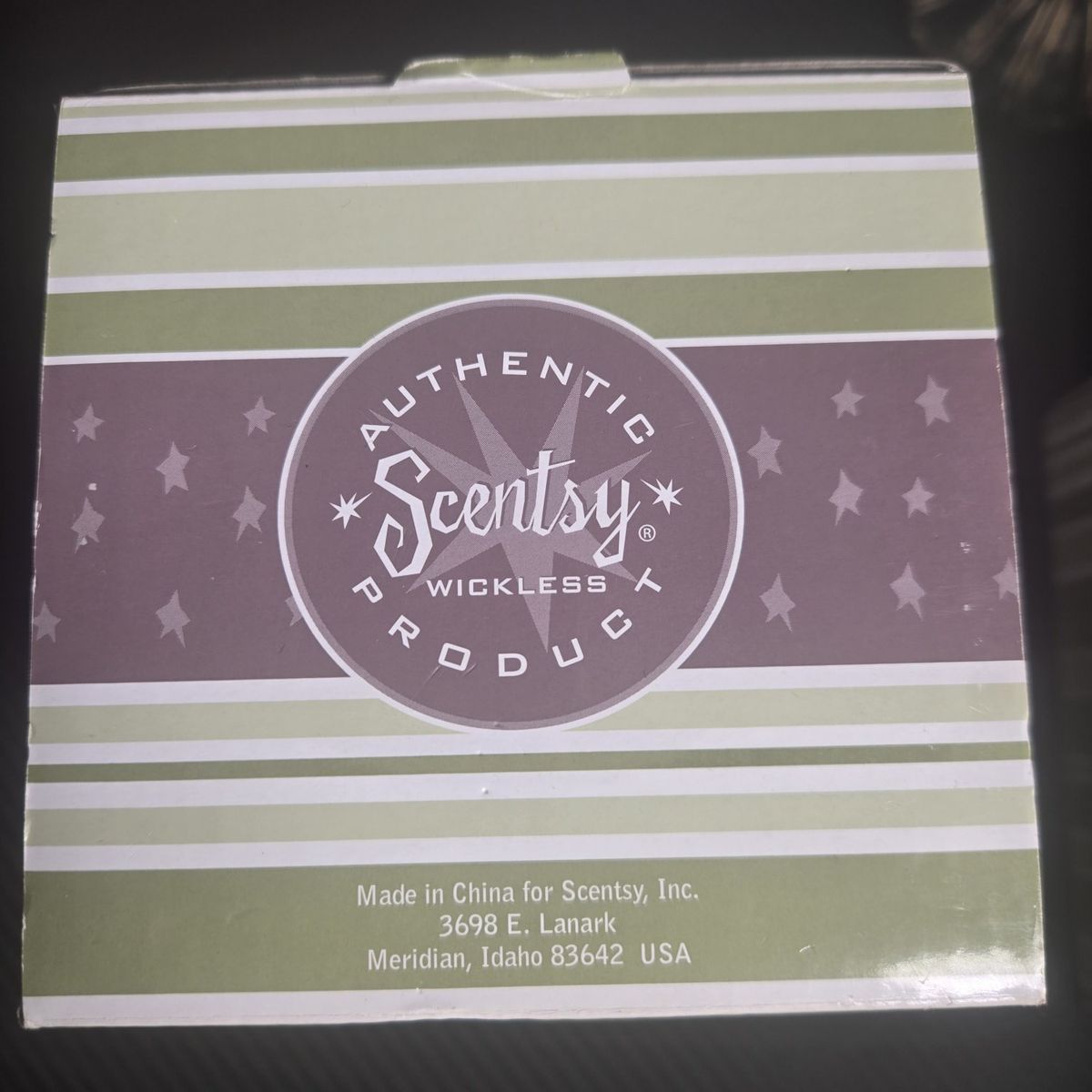 Authentic Scentsy Wickless Dandy-Brown Warmer, NEW!! in Box.