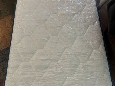 New - Ninare 12" Twin Memory Foam & Spring Hybrid Mattress, Medium Firm