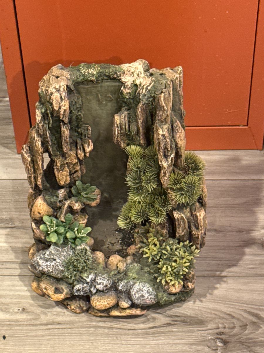 Underwater waterfall