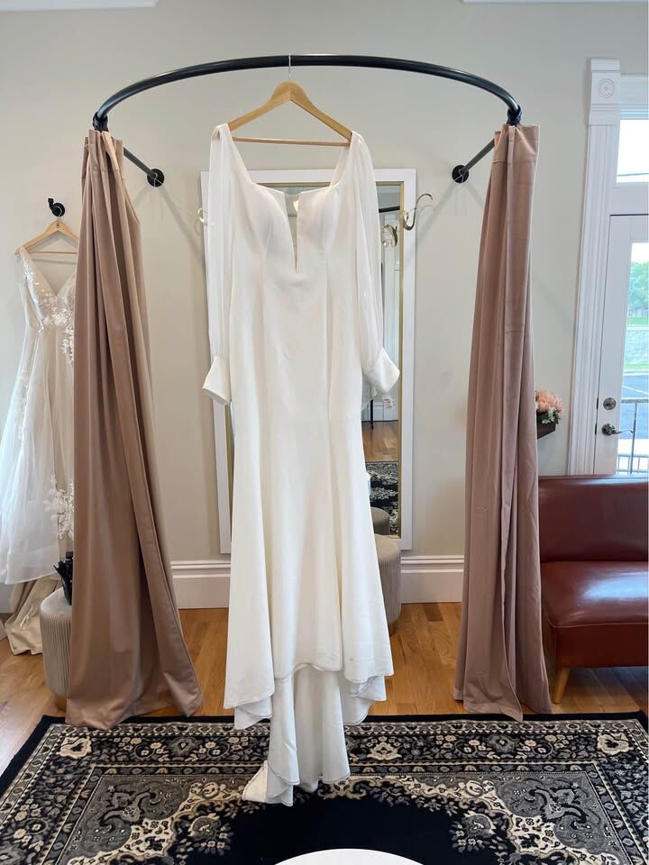 Wedding dress sample sale size 12