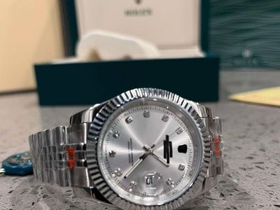 Men’s Datejust Silver Diamond Dial Stainless Steel Watch with Box