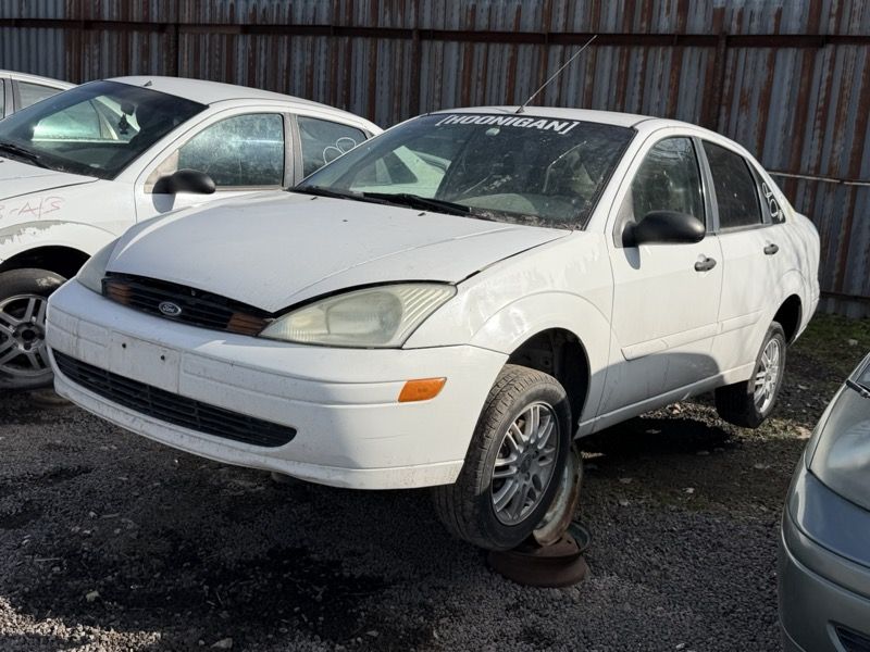 2000 Ford Focus Parts
