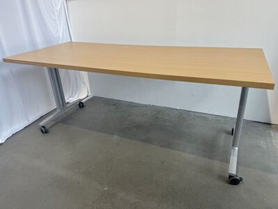 Friant Office Flip Table