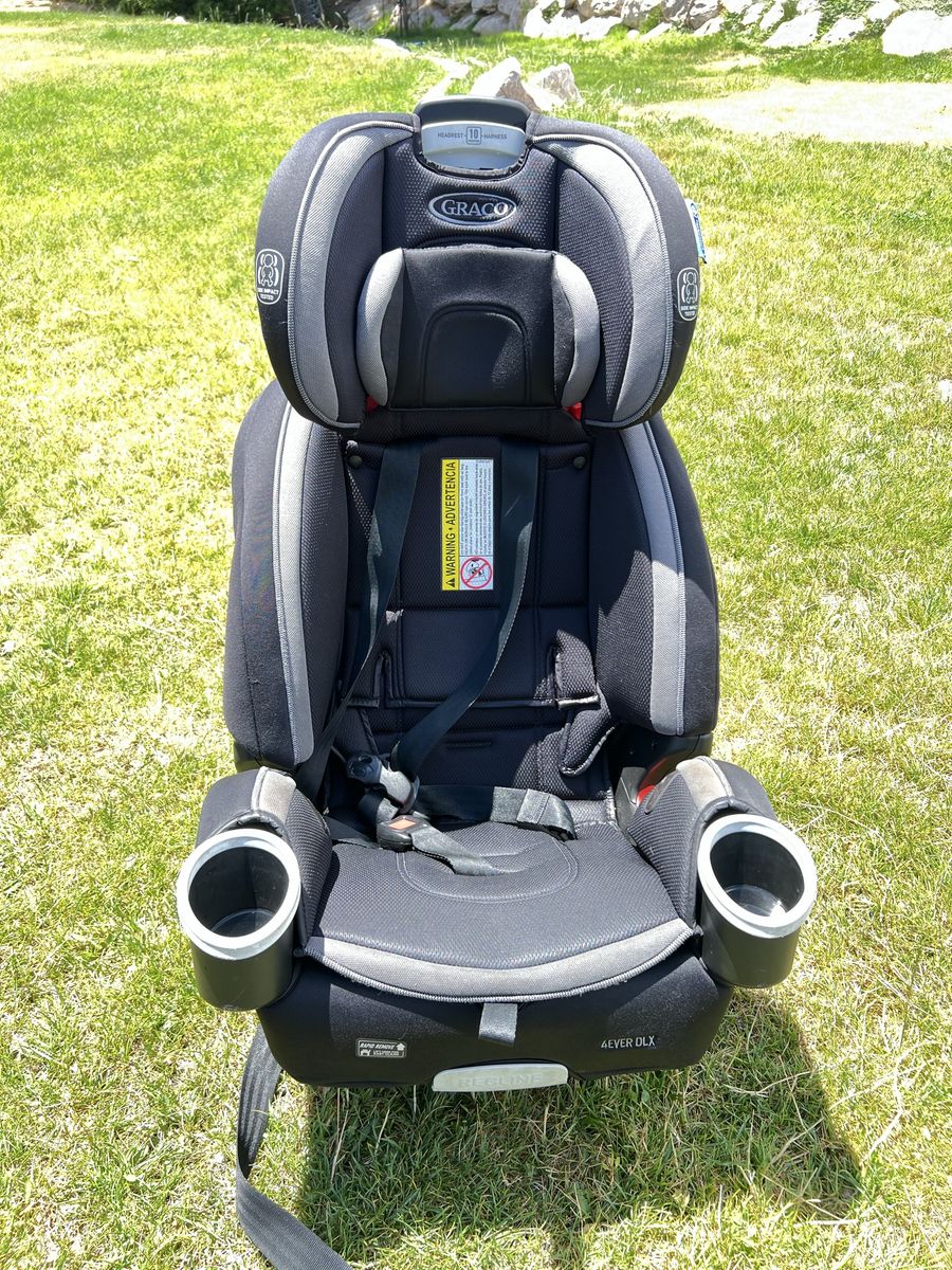 Graco 4Ever DLX 4-in-1 Convertible Car Seat - Black/Grey, Cupholders, Used