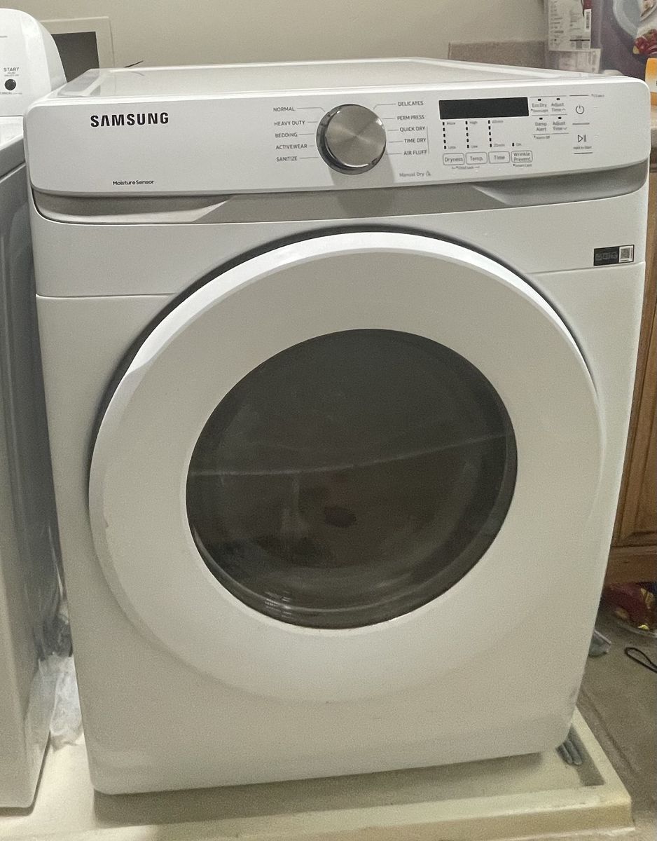 Newer Samsung electric dryer with low hours- Model # included for reference