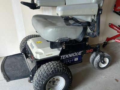 Hoverround Offroad electric Chair