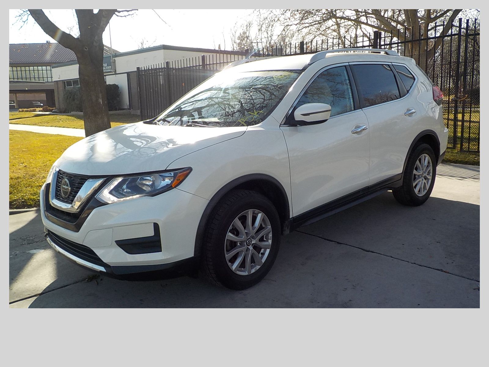 2018 Nissan Rogue SV