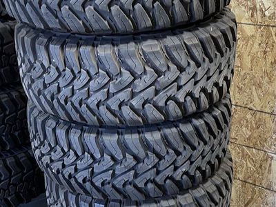 5 Toyo Open Country Mud Terrain Tires 35x13.50 r15