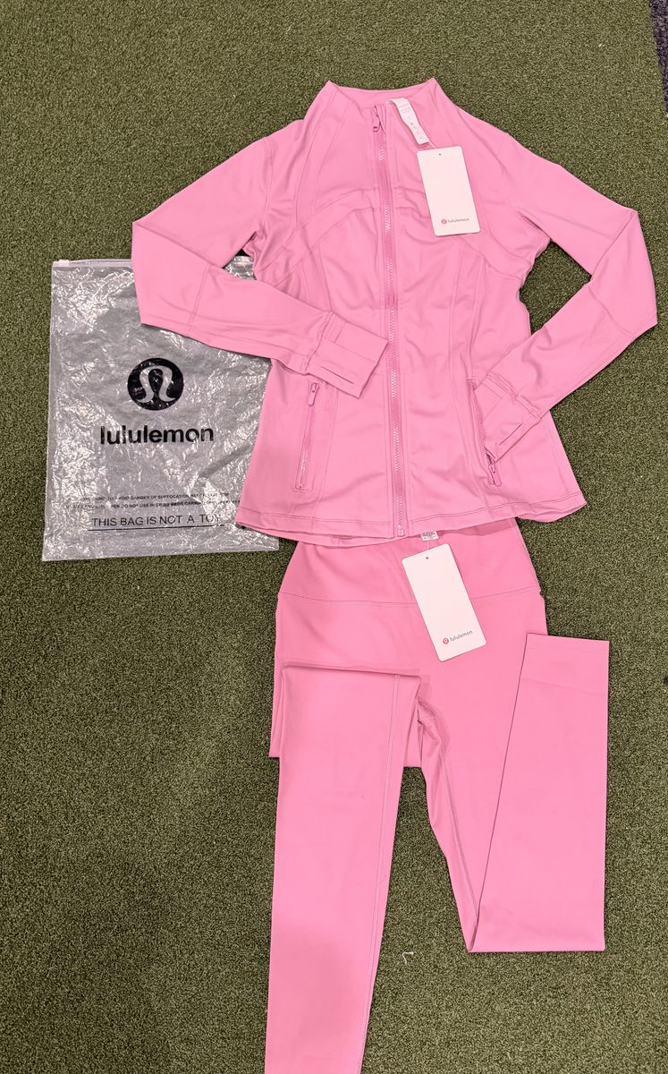 pink lulu lemon set