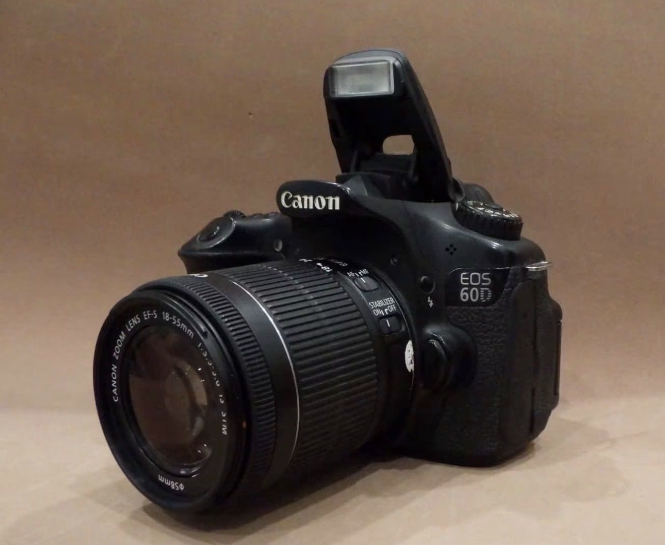 Canon 60d , 18-55mm 