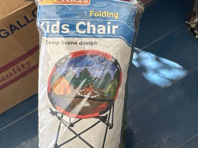 Kids Folding Camp Scene Chair - Steel Frame, 120 lb Capacity