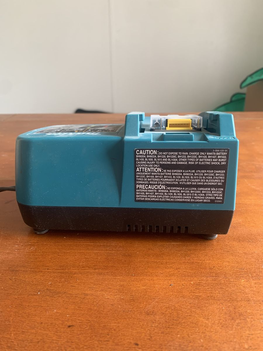 Makita Rapid Battery Charger