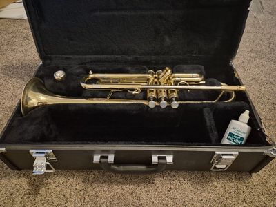 Getzen Trumpet with Guarantee