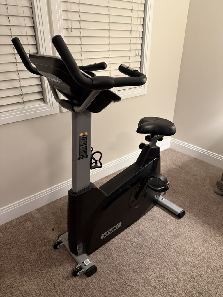 Spirit XBU55 Upright Stationary Bike
