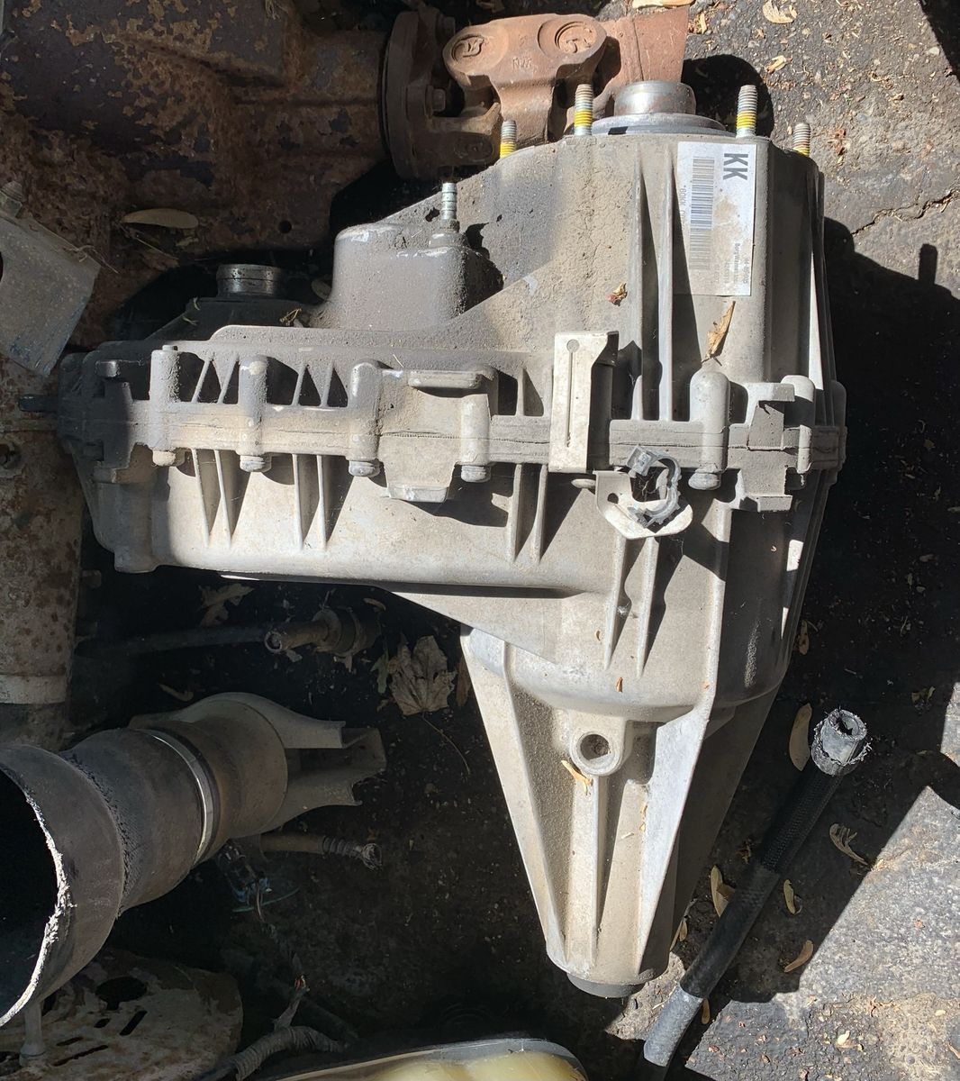 GM BW4485 AWD transfer case Denali Escalade GMT900