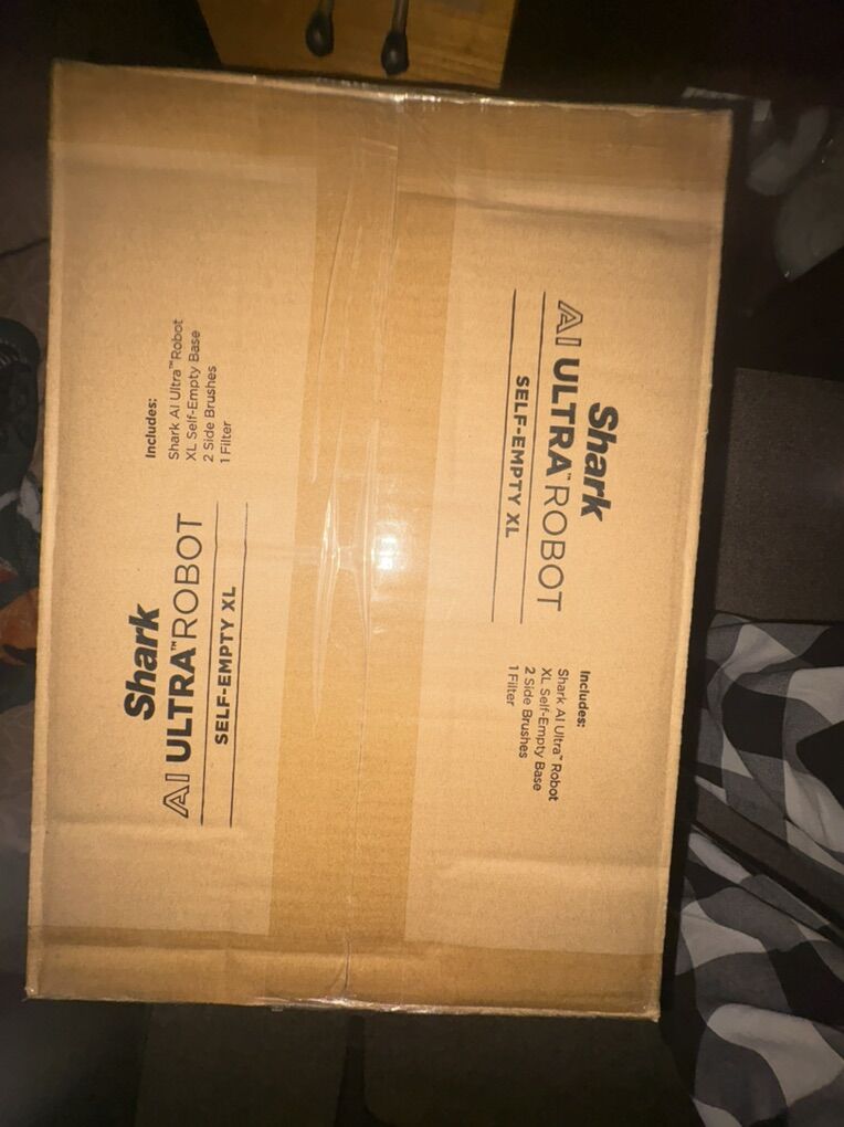 Unopened Shark Vacumm