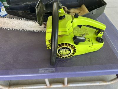 Poulan Super XXV Counter Vibe Chainsaw With 16 3/8