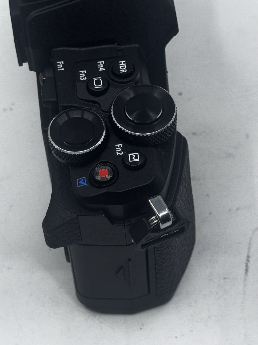 Main image 5